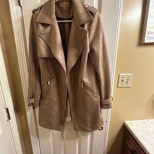 Philosophy PrettyWomen's Tan/Blush ColorTrench Coat with Open Front. EUC!